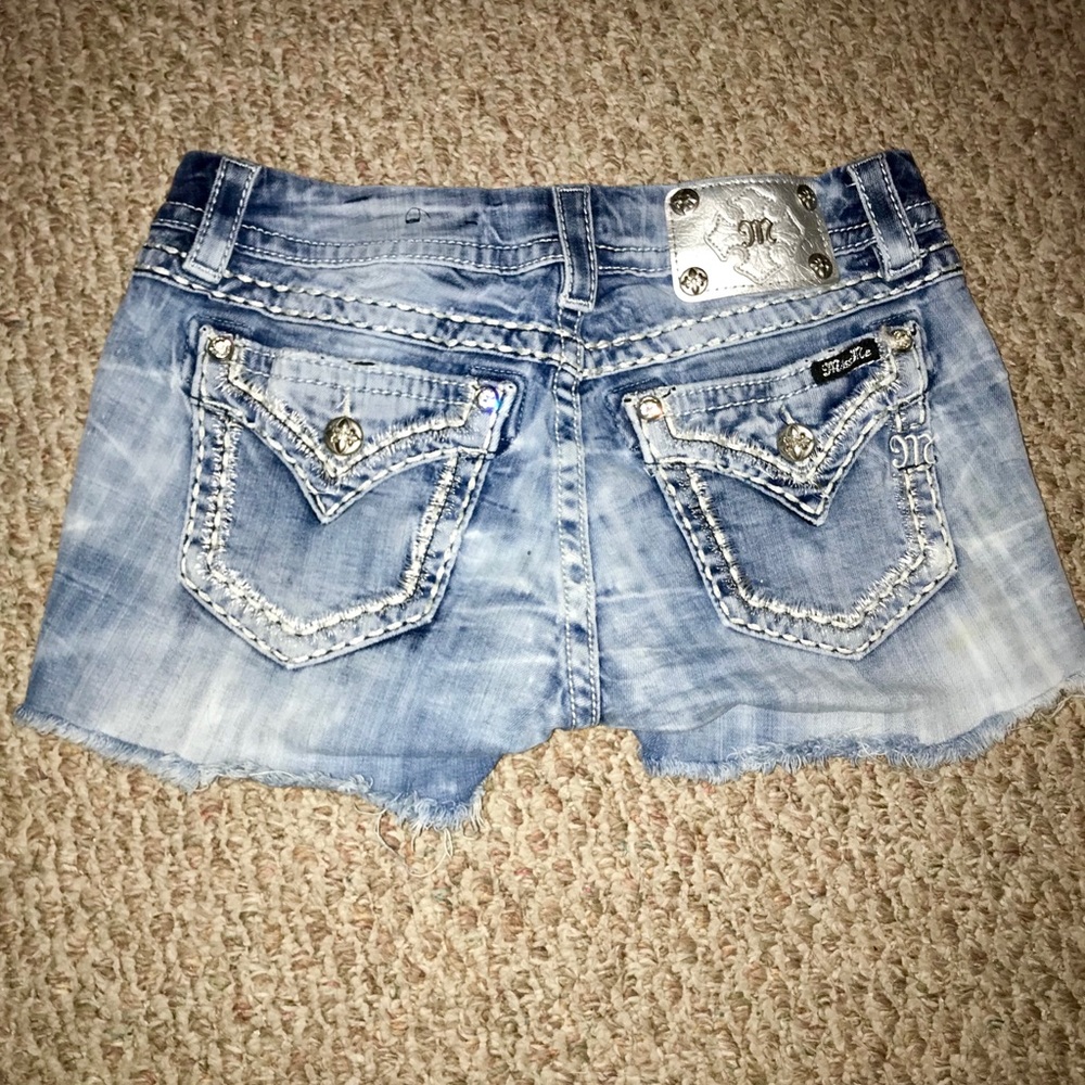 Miss Me shorts size 29
